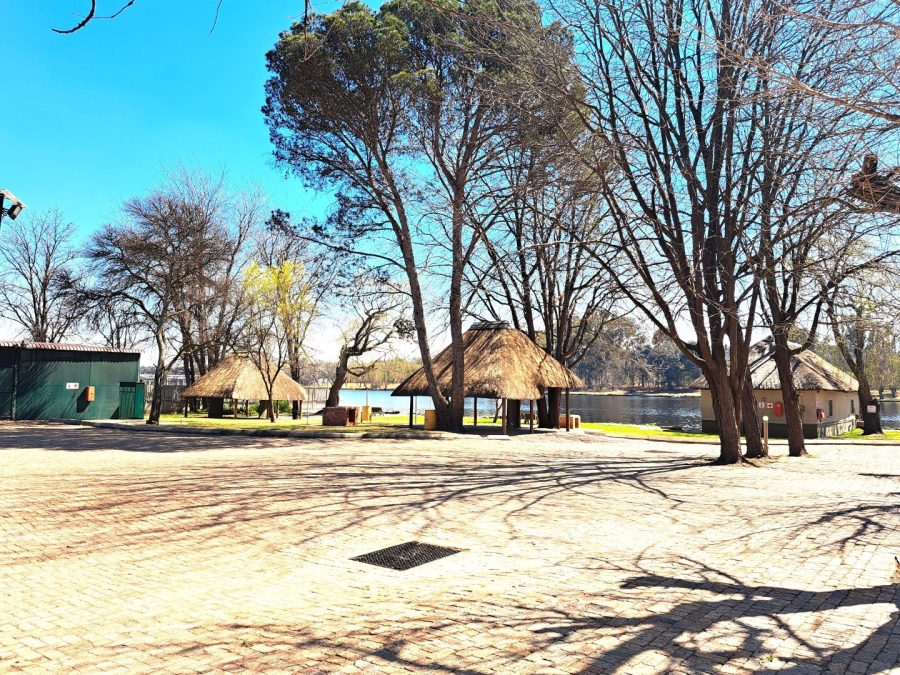 2 Bedroom Property for Sale in Clavadel River Lodge Free State